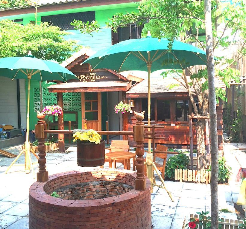 チエンマイ Green House Backpackerホステル エクステリア 写真