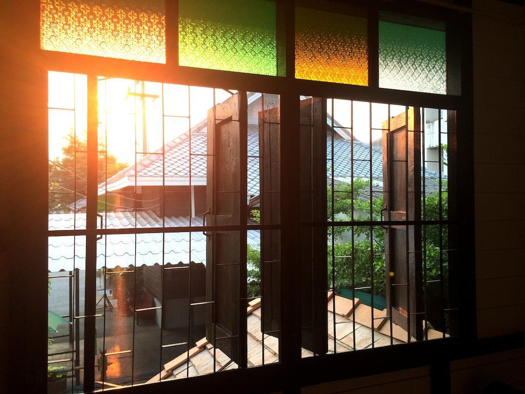 チエンマイ Green House Backpackerホステル エクステリア 写真